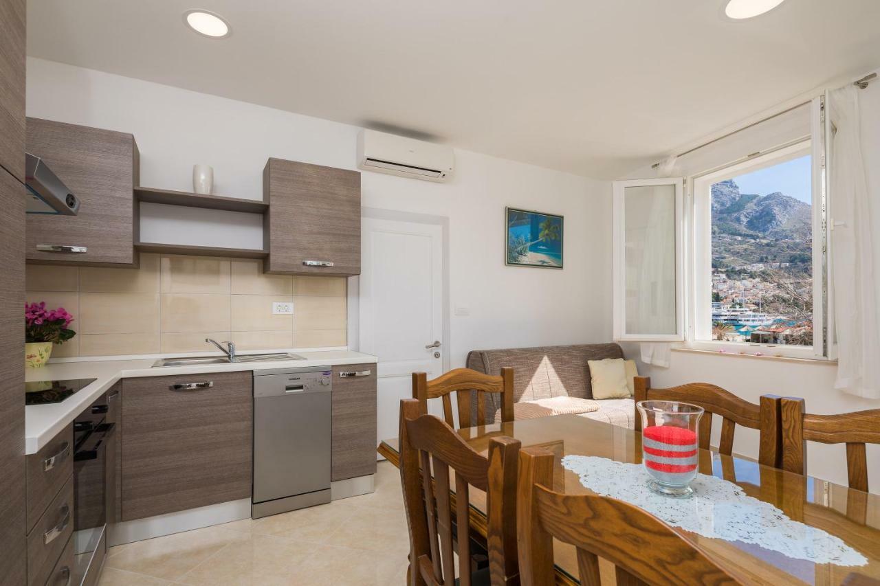 Sandy Beach Apartment أوميس المظهر الخارجي الصورة
