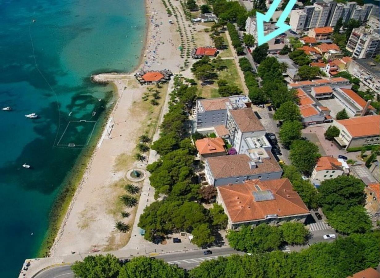 Sandy Beach Apartment أوميس المظهر الخارجي الصورة